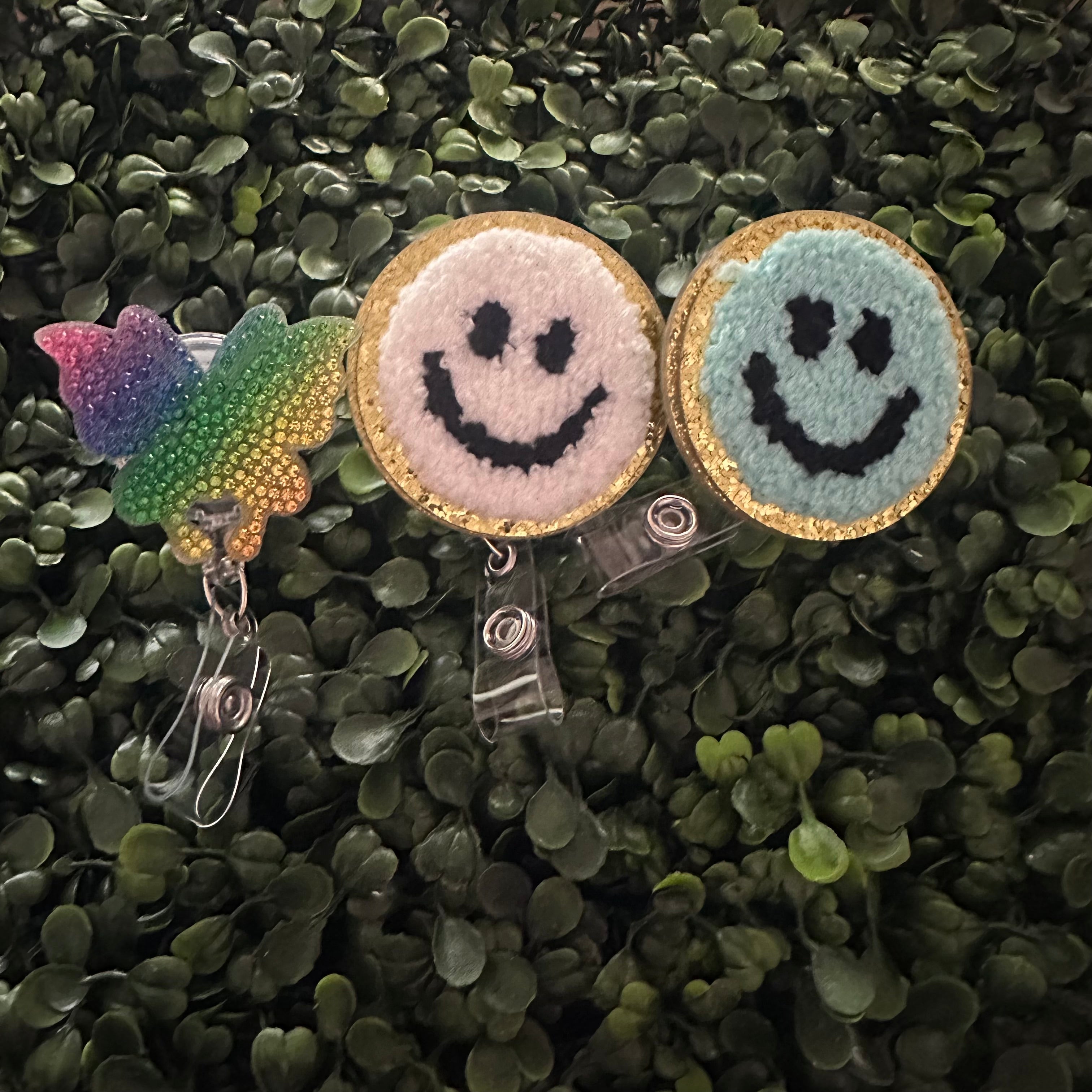 ✨ Glitter Mouse-Head Badge Reels ✨